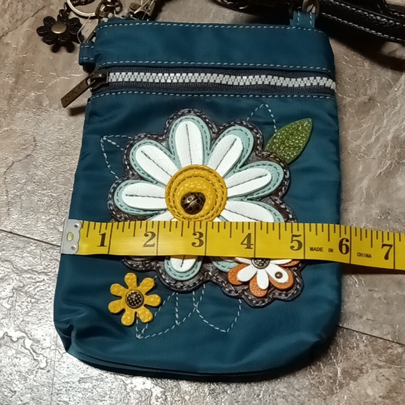 Chala nylon & vegan leather floral crossbody purse - Picture 9 of 10